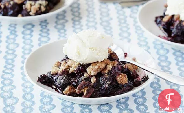 Blueberry Crisp