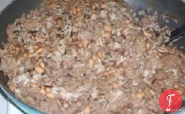 Kreolische schwarzäugige Erbsen und Reis
