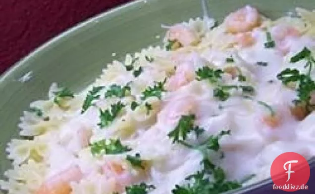 Scim ist Fettucine Alfredo mit Garnelen