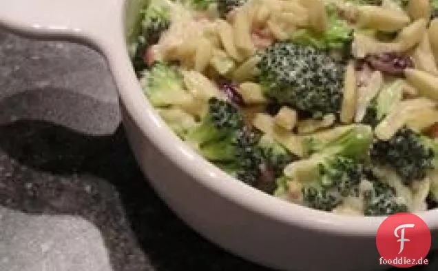 Curry-Brokkoli-Salat
