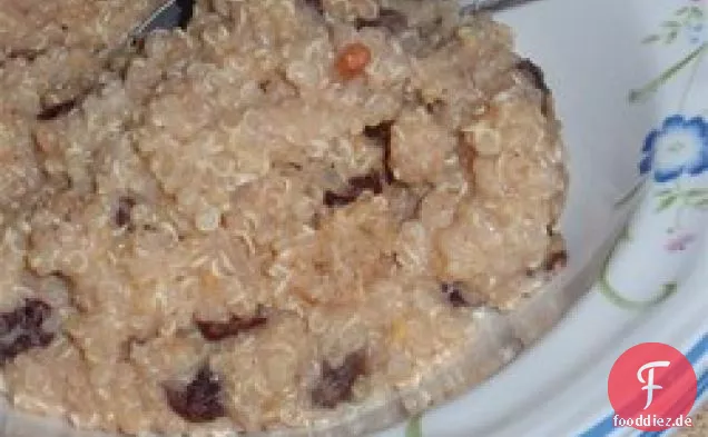 Quinoa Pflaume Frühstück Brei