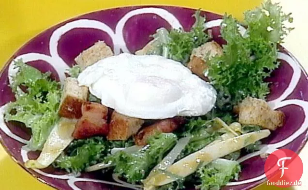 Suppe und Salat, mit Stil: Salat Lyonnaise und Lauch und Kartoffelsuppe
