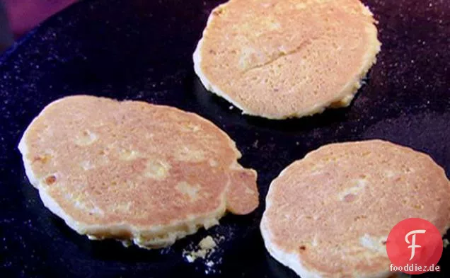 Dutch Oven Hoecakes