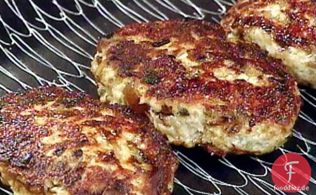 Truthahn- und Wildpilz-Hackbraten-Pasteten mit Pfannensoße