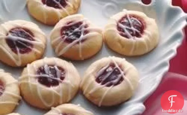 Himbeer-Mandel-Shortbread-Daumenabdrücke