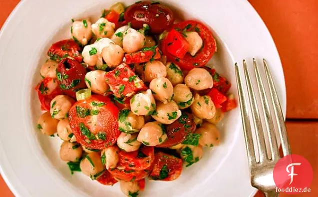 Kichererbsen Salat Mit Chorizo (garbanzos Aliñados Con Chorizo)