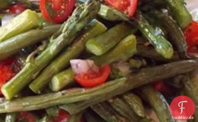 Grüne Bohnen und Spargelsalat