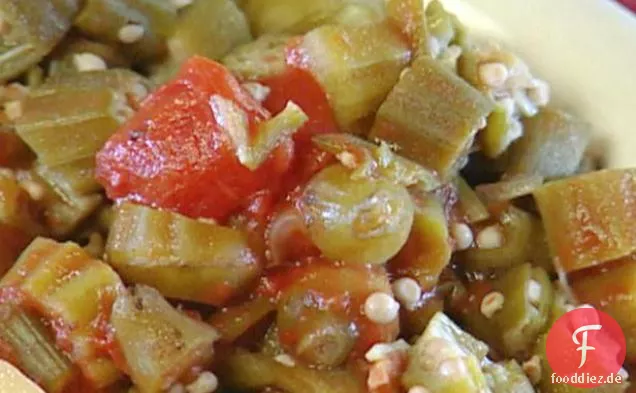 Geschmorte Okra und Tomaten