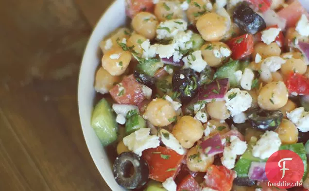 Mediterraner Kichererbsensalat