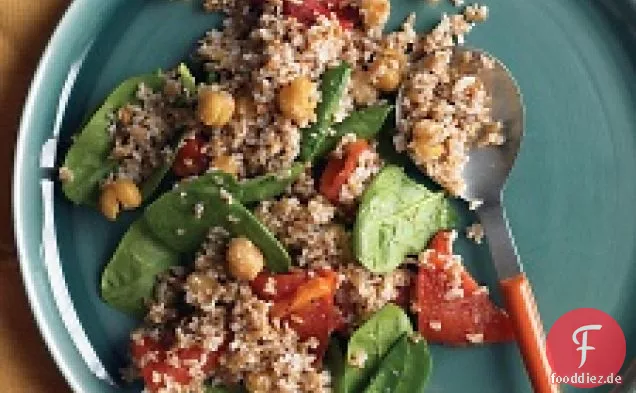 Bulgur mit gerösteten Paprika, Kichererbsen und Spinat