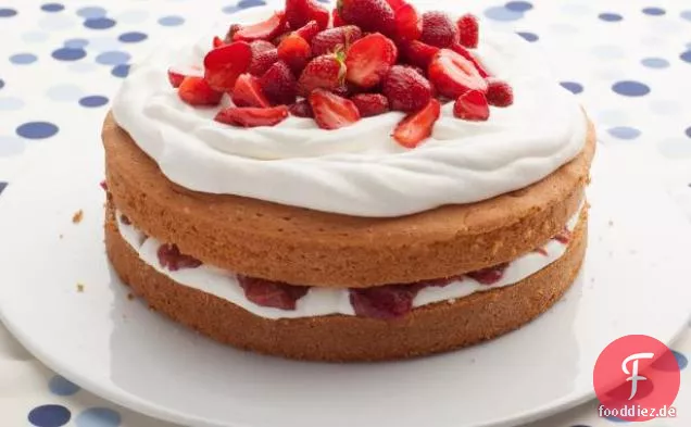 Erdbeer-Rhabarber Shortcake