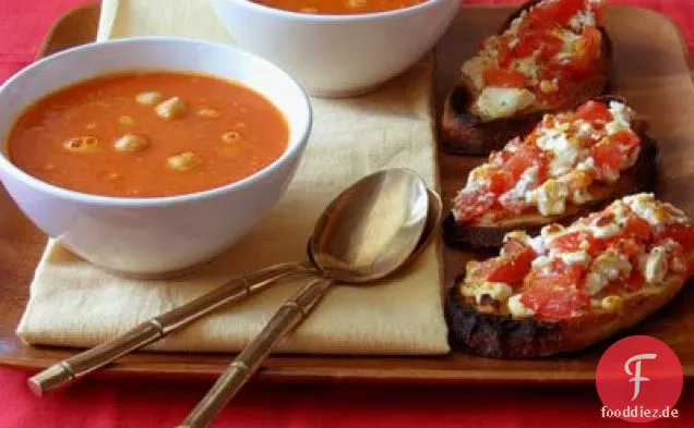 Gewürzter Kichererbseneintopf mit Feta-Toast