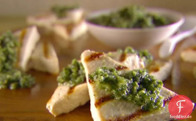 Gegrillter Tofu mit Asiago und Walnusspesto