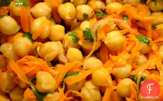 Warmer Kichererbsensalat mit Schalotten und Rotweinvinaigrette