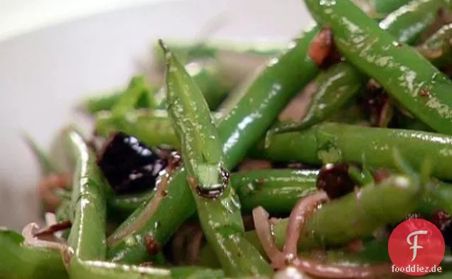 Einfacher grüner Bohnensalat mit Zitronendressing
