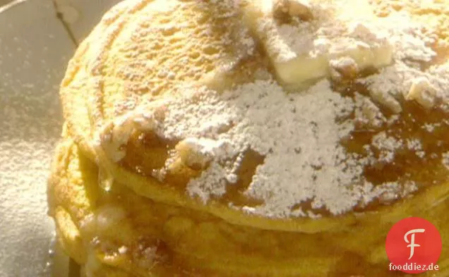 Kürbis gewürzte Pfannkuchen