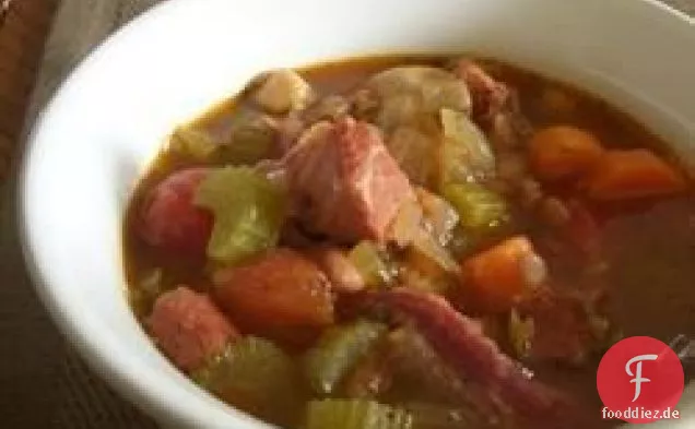 Die beste Bohnen- und Schinkensuppe
