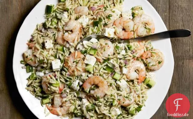 Gebratene Garnelen und Orzo