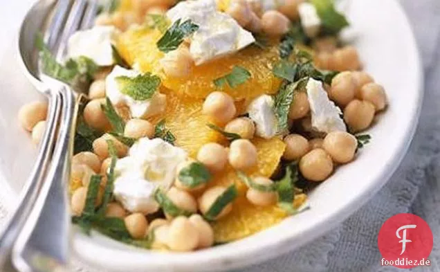 Kichererbsen, Minze, Orange & Feta Salat