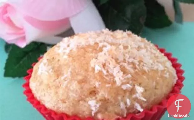 Kokosnuss-Mango-Muffins mit kandiertem Ingwer