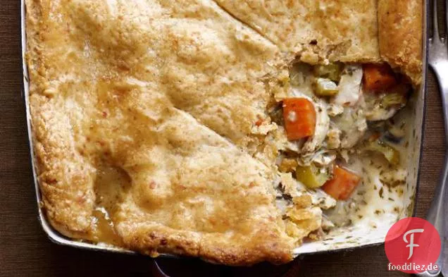 Chicken Potpie Mit Cheddar-Kruste
