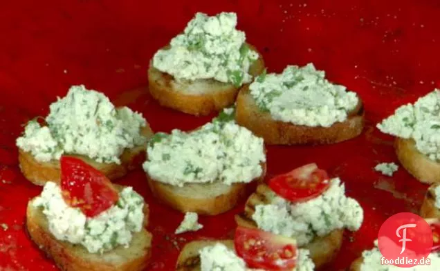 Schwarzer Pfeffer-Basilikum Bauernkäse Bruschetta mit Tomate