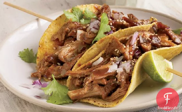 Bier-Geschmorte Truthahn-Tacos
