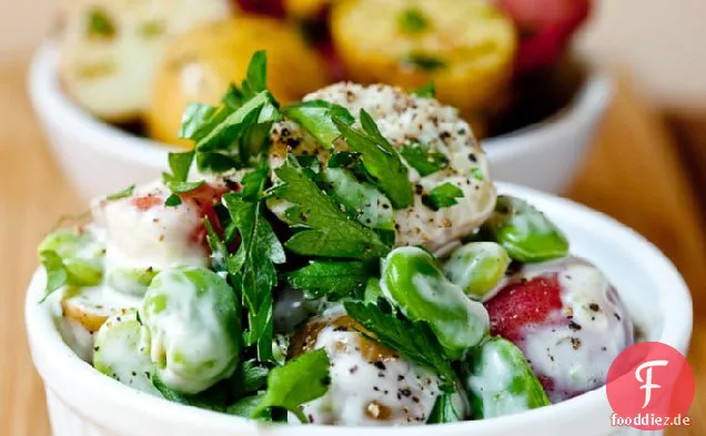 Kartoffelsalat mit Fava-Bohnen