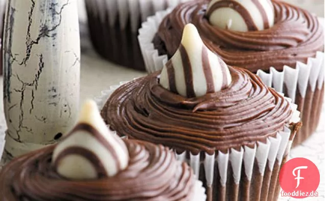 2-Kuss Cupcakes