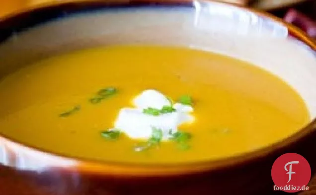 Butternut und Apfel-Ernte-Suppe