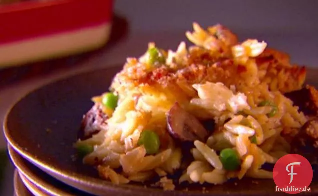 Gebackener Orzo mit Fontina und Erbsen