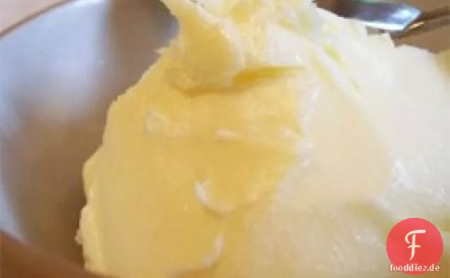 Hausgemachte Butter