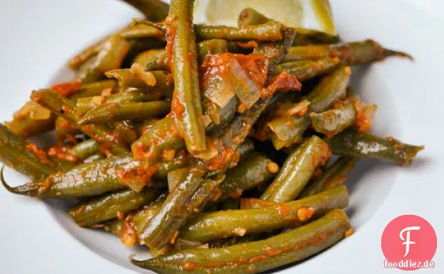 Geschmorte grüne Bohnen im griechischen Stil