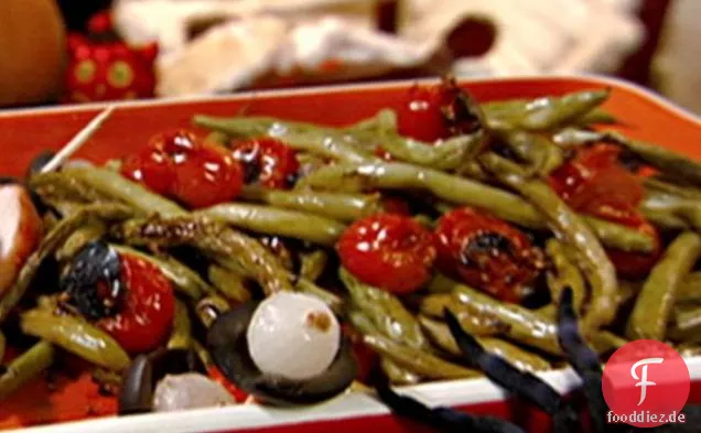 Grüne Bohnen mit gerösteten Tomaten und Senfkörnern