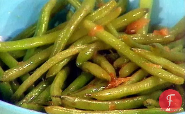 Grüne Bohnen mit Zwiebeln