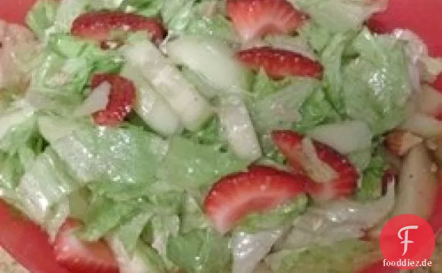 Einfaches und Schnelles Erdbeer-Sommer-Salat
