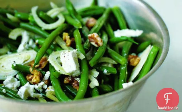 Grüner Bohnensalat mit Walnüssen, Fenchel und Ziegenkäse