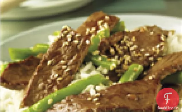 Rindfleisch Stir-fry mit grünen Bohnen