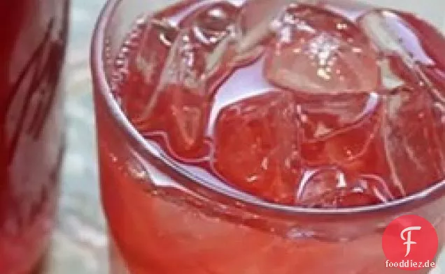 Erdbeer-Soda-Sirup