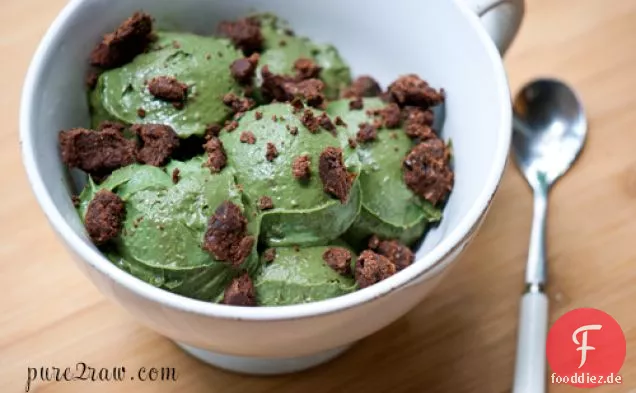 Mint Brownie Avocado Soft Serve Eis (glutenfrei, vegan
