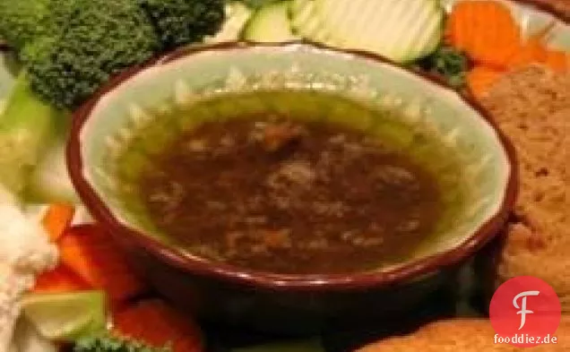 Bagna Calda (Italienische Knoblauch-Sardellen-Sardinen-Vorspeise)