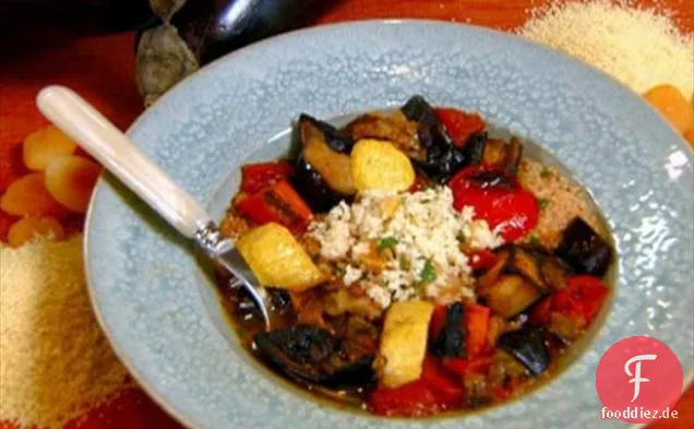 Gebratener Gemüseeintopf mit marokkanischem Couscous
