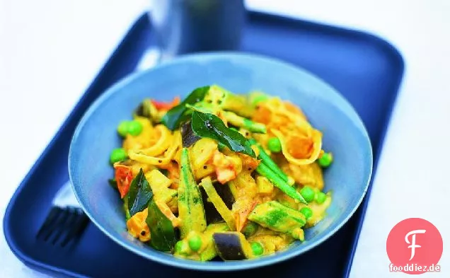 Südindisches Gemüsecurry mit Curryblättern