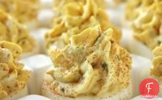 Speck und Cheddar Deviled Eier