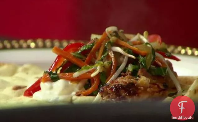 Satay Huhn Salat Wraps