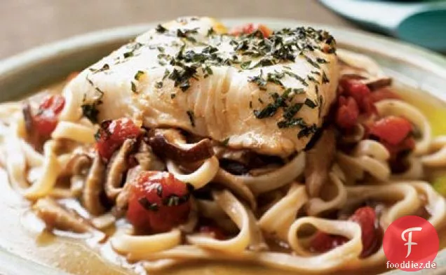 Heilbutt in Tomaten-Shiitake-Brühe