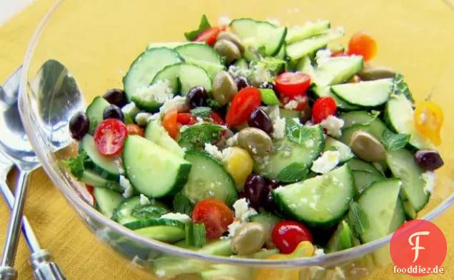 Minziger griechischer Salat