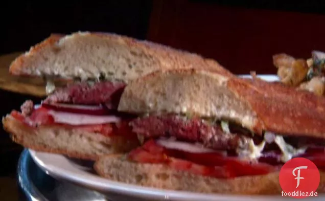 Bifteki-Burger-Sandwich