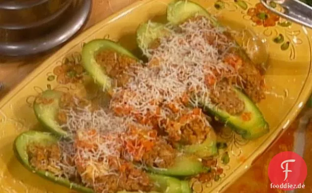 Zucchini Ripieno di Fegatini (Gefüllte Zucchini)