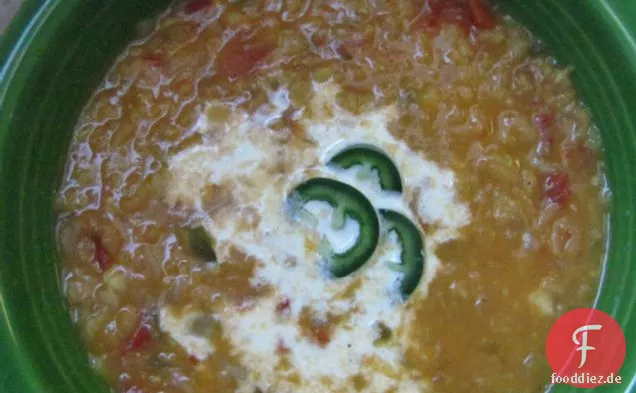 Rote Linsen- und Kokosmilchsuppe